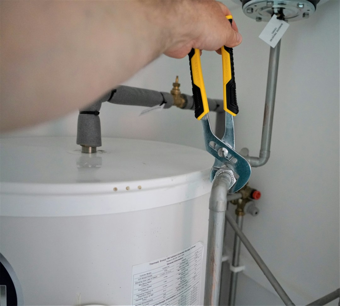 Warmtepomp boiler: hoe het werkt, wat het kost en wanneer het loont